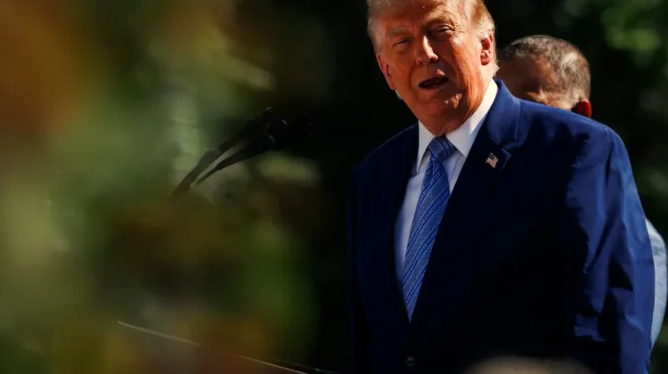 Trump se opune majorării dobânzii: "Ratele sunt prea mari"